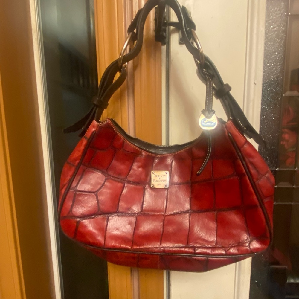 Genuine Dooney & Bourke bag purse 15 x 9